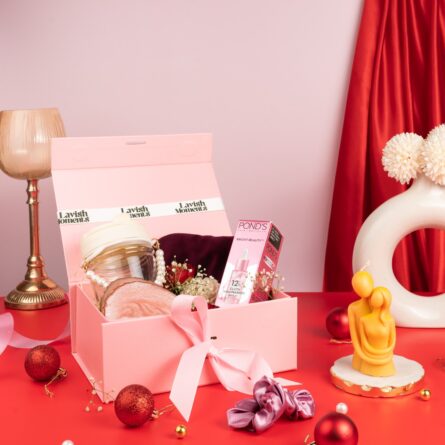 Love In The Air - Image 3